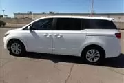 $6500 : 2017 Kia Sedona L Minivan thumbnail