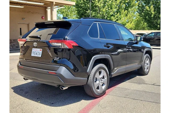 $38998 : Toyota RAV4 Hybrid 2025 AWD image 5