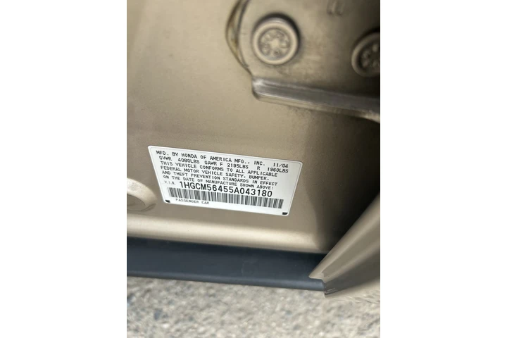 $6500 : 2005 Honda Accord LX image 9