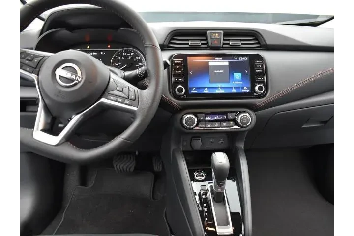 $18991 : Nissan Versa 2025 SR 4dr Sed image 10