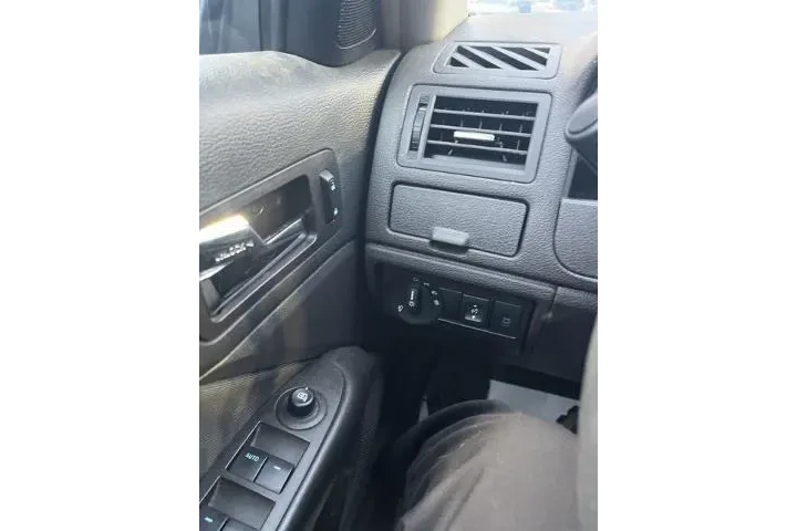 $5995 : Ford Fusion 2012 SE 4dr Seda image 9