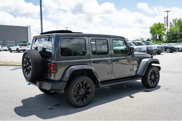 $33988 : Jeep Wrangler Unlimited 2022 image 10