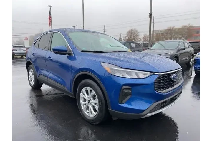 $22922 : Ford Escape 2023 AWD Active image 3