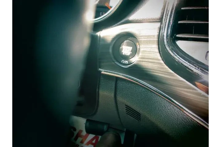 $14987 : Jeep Grand Cherokee 2019 4x4 image 6