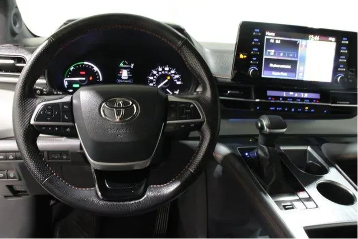 $39998 : Toyota Sienna 2022 XSE 7-Pas image 8