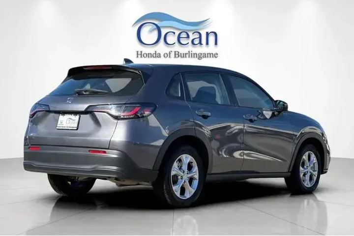 $24994 : Honda HR-V 2025 AWD LX 4dr C image 4