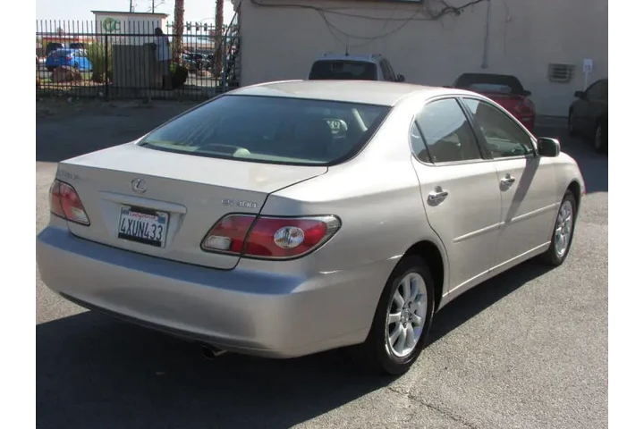 $5995 : 2002 ES 300 image 4