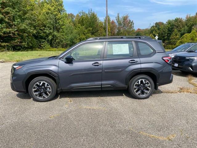 $33241 : 2025 Forester Base Trim Level image 3