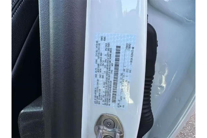 $35654 : Ford Escape Plug-In Hybrid 2 image 10