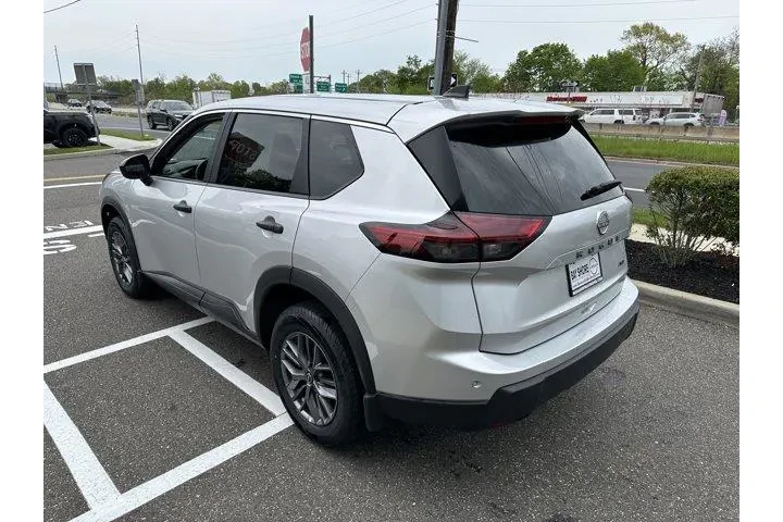 $20101 : Nissan Rogue 2024 AWD S 4dr image 8