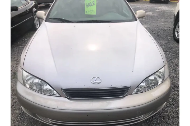 $4995 : 1999 ES 300 image 10