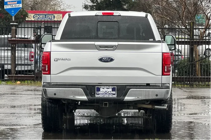 $27250 : Ford F-150 2016 4x4 Lariat 4 image 5