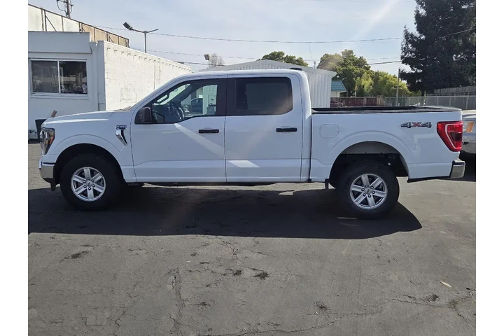 $39450 : Ford F-150 2023 4x4 XLT 4dr image 6