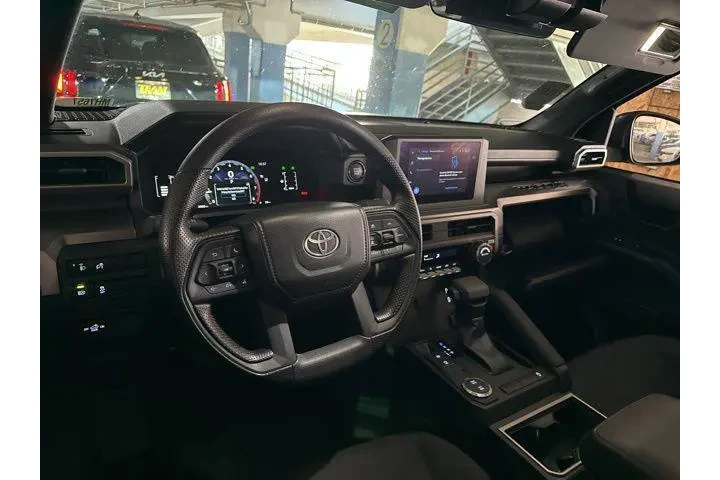 $35499 : Toyota Tacoma 2025 4x2 SR5 4 image 6