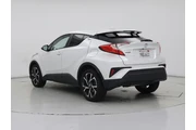 $23998 : Toyota C-HR 2022 XLE 4dr Cro thumbnail