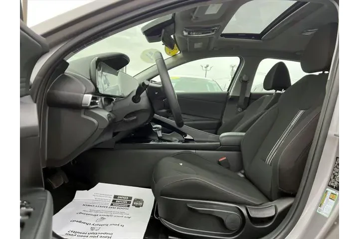 $25900 : Hyundai ELANTRA 2025 SEL Con image 7