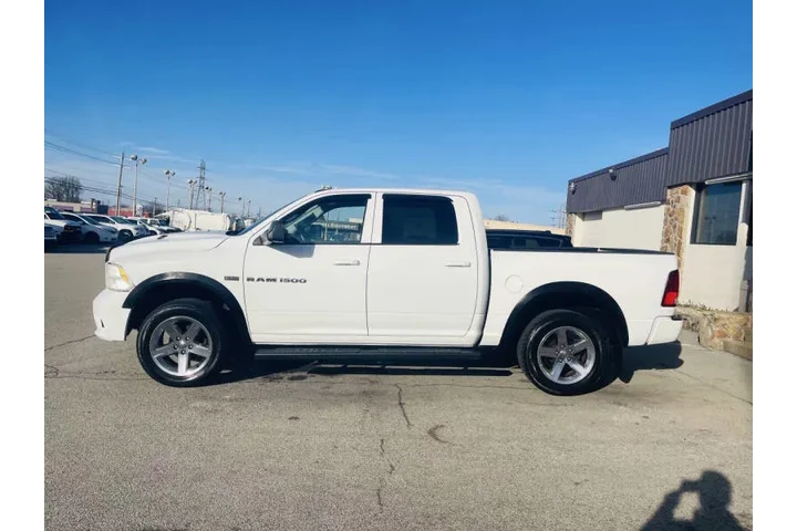 $13850 : 2012 RAM 1500 Sport image 4