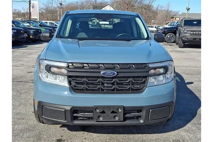 $19519 : Ford Maverick 2022 AWD XL 4d image 2