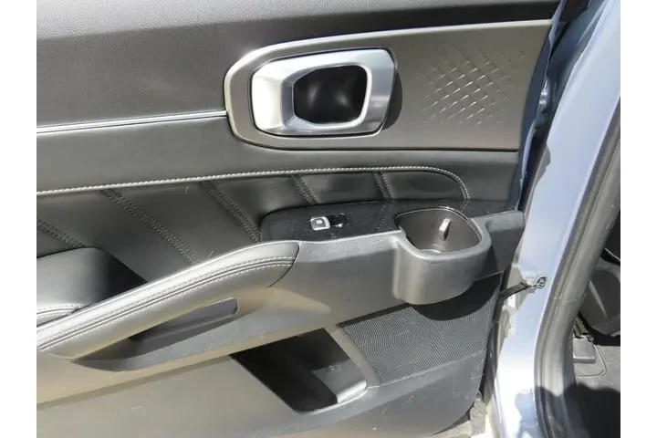 $35991 : Kia Sorento 2022 SX 4dr SUV image 7