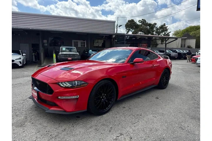 2022 Mustang GT Premium Coupe image 1