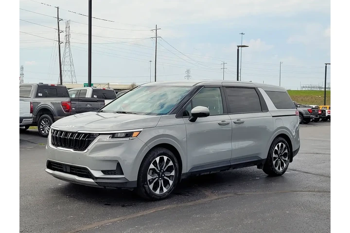 $37395 : Kia Carnival 2024 EX 4dr Min image 8