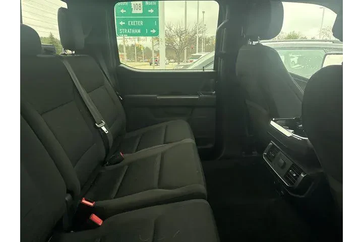 $39909 : Ford F-150 2023 4x4 XL 4dr S image 6