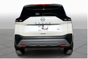 $23598 : Nissan Rogue 2023 SV 4dr Cro thumbnail