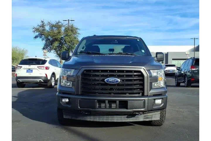 $21866 : Ford F-150 2017 4x4 Lariat 4 image 2