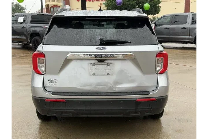 $23698 : Ford Explorer 2023 XLT 4dr S image 6