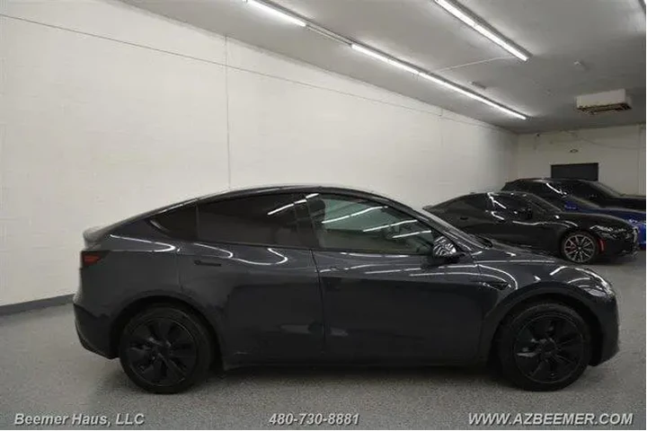 $28998 : Tesla Model Y 2024 AWD Long image 8