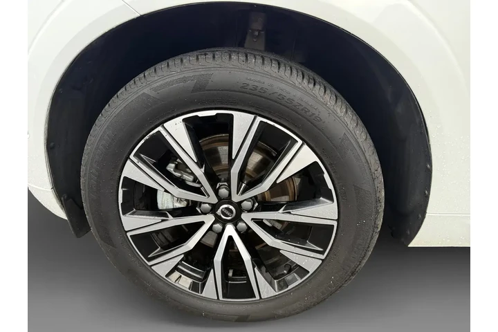 $26994 : Volvo XC60 2023 B5 Plus Brig image 9