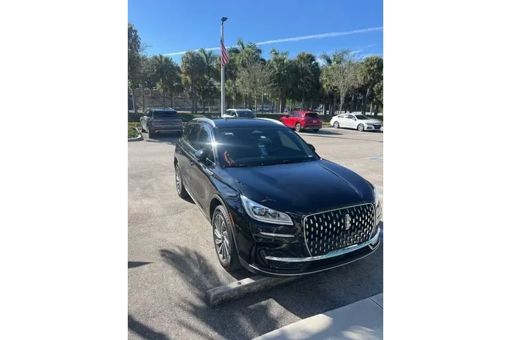 $24490 : Lincoln Corsair 2023 Reserve image 2