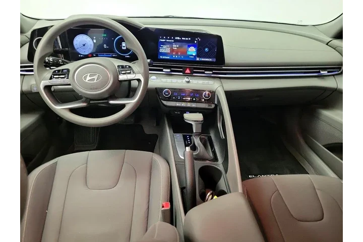 $21998 : Hyundai ELANTRA 2024 SEL 4dr image 9