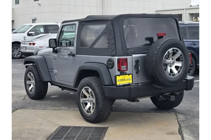 $20992 : Jeep Wrangler 2015 4x4 Sport image 6