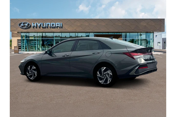 $25090 : Hyundai ELANTRA 2025 SEL Spo image 4