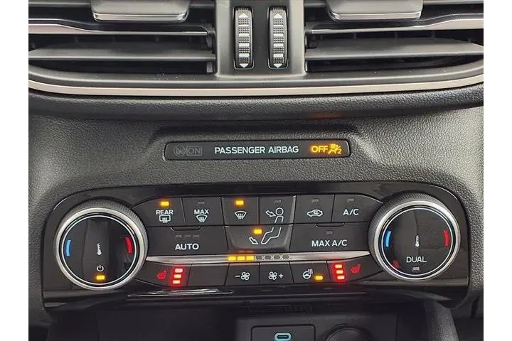 $20992 : Ford Escape 2022 AWD SE 4dr image 10