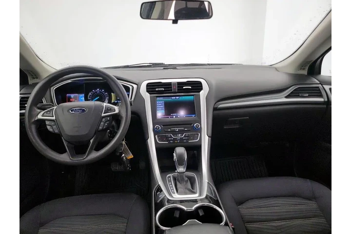 $13599 : Ford Fusion 2016 SE 4dr Seda image 9