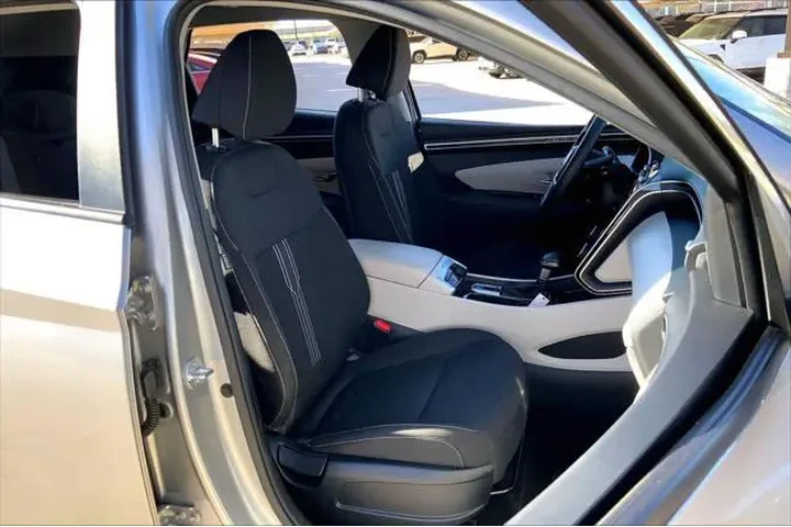 $22678 : Hyundai TUCSON 2023 AWD SEL image 9