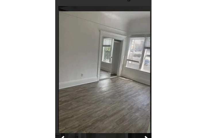 $1000 : Cuarto a 5 minutos de downtown image 4