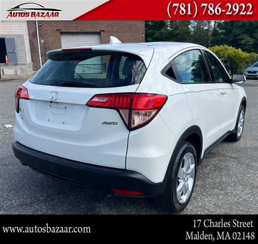 $15900 : Used 2016 HR-V AWD 4dr CVT LX image 5