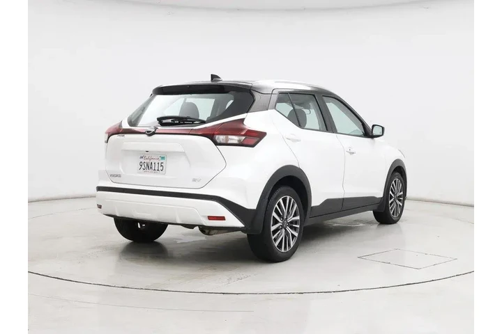 $18998 : Nissan Kicks 2023 SV 4dr Cro image 8
