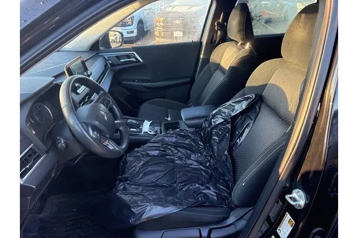 $19500 : Mitsubishi Outlander 2022 AW image 9