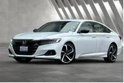 $23800 : Honda Accord 2022 Sport 4dr thumbnail