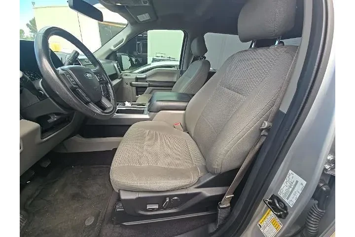 $26800 : Ford F-150 2017 4x4 XLT 4dr image 8