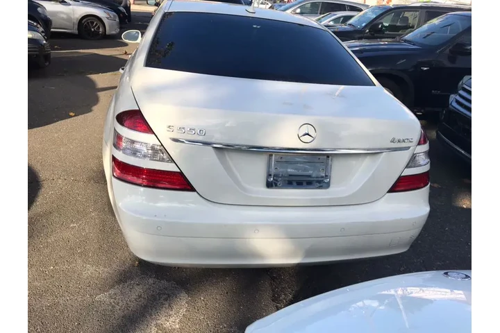 $11490 : Used 2009 S-Class 4dr Sdn 5.5 image 7