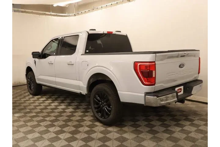 $34375 : Ford F-150 2022 4x4 XL 4dr S image 1