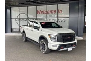 Nissan Titan 2021 4x4 PRO-4X