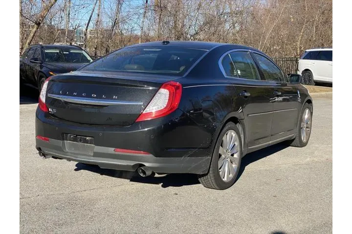 $8989 : Lincoln MKS 2015 AWD EcoBoos image 7