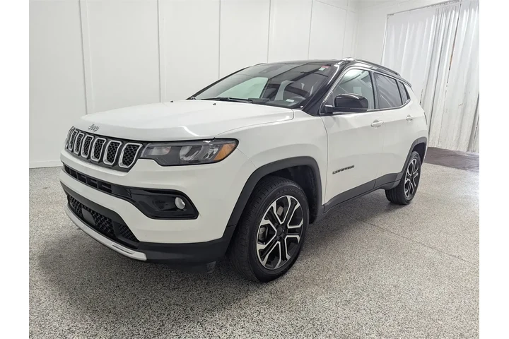$24397 : Jeep Compass 2023 4x4 Limite image 5