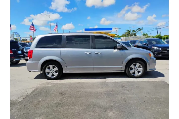 $9500 : 2019 Grand Caravan SXT image 7